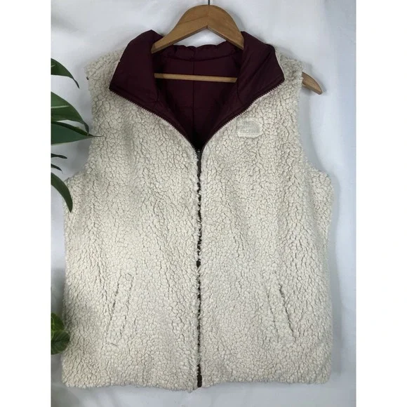 The North Face Womens Tamburello Reversible Vest Burgundy Sherpa Lined Large - Picture 2 of 9